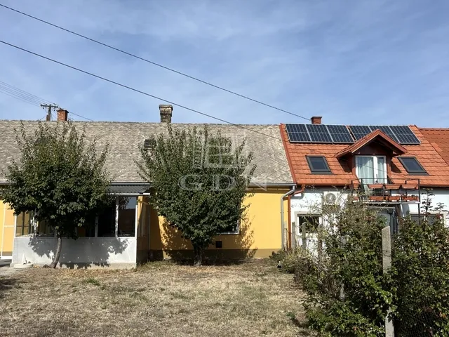 Eladó ház Zánka 85 nm