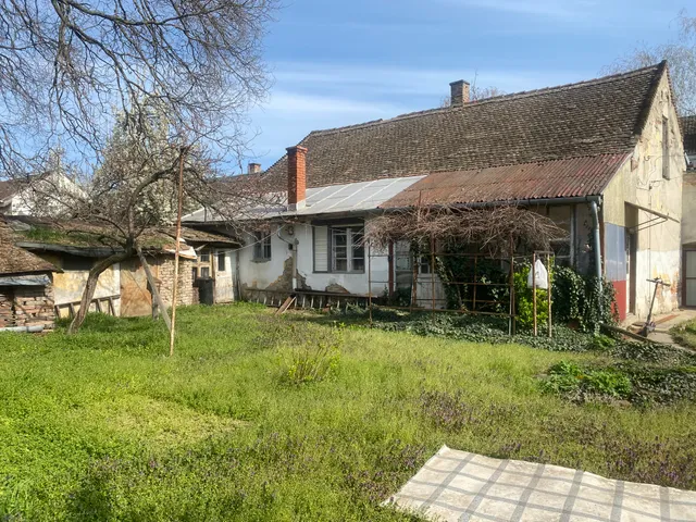 Eladó telek Debrecen 453 nm