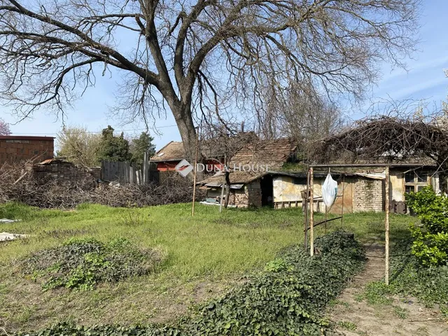 Eladó telek Debrecen 453 nm