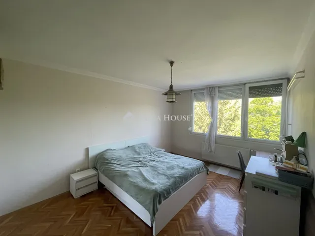 Eladó lakás Debrecen 85 nm
