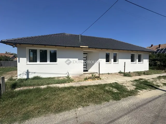 Eladó ház Sáránd 105 nm