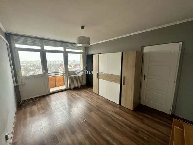 Eladó lakás Debrecen 71 nm