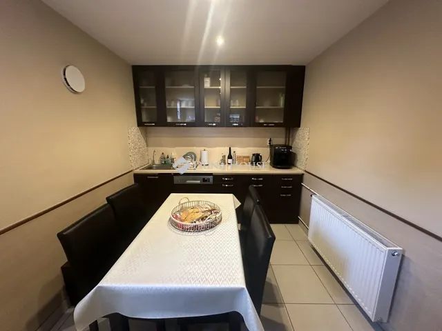 Eladó ház Debrecen 254 nm