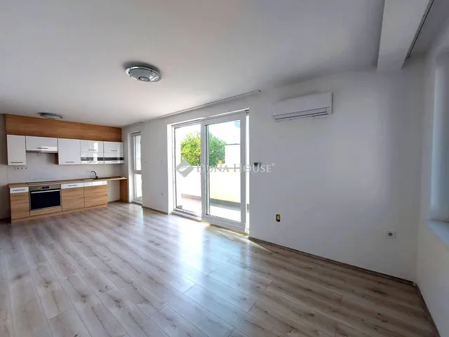Kiadó lakás Debrecen 45 nm