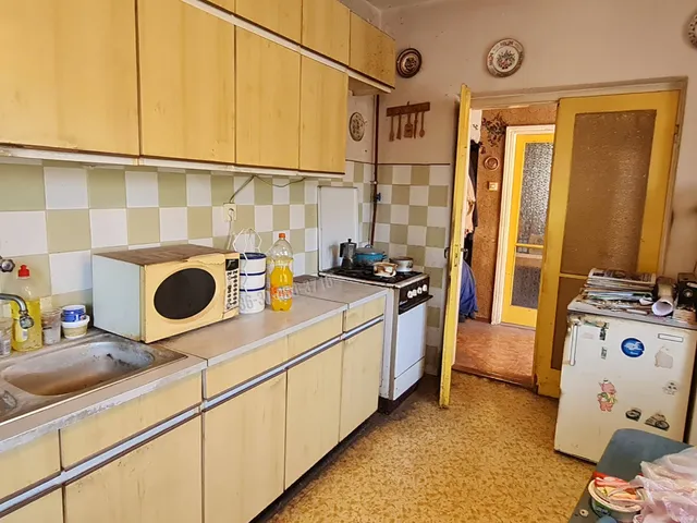 Eladó ház Dunaújváros, Újtelep 85 nm