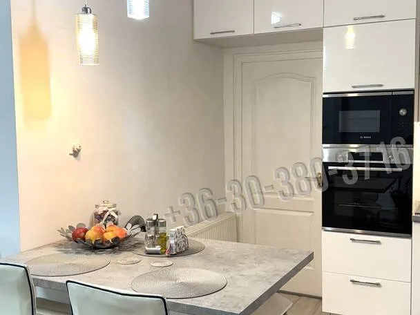 Eladó lakás Budapest VIII. kerület, Corvin negyed 84 nm