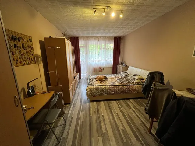 Eladó lakás Dunaújváros, Béke városrész 64 nm