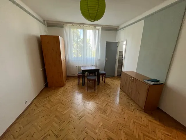 Eladó lakás Dunaújváros, Barátság városrész 28 nm