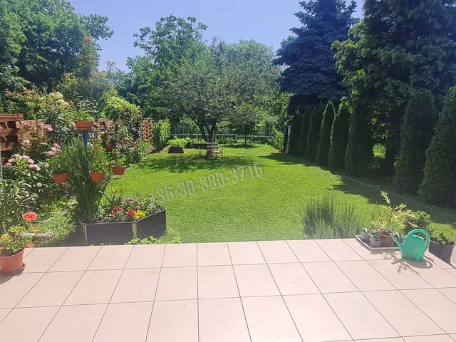 Eladó ház Dunaújváros, Béke városrész 96 nm