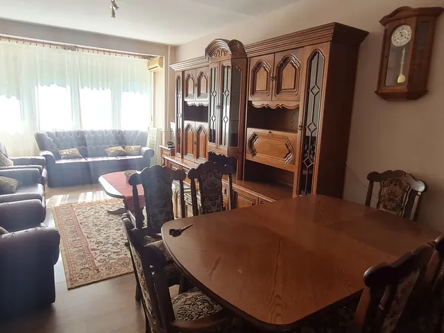 Kiadó lakás Dunaújváros, Római városrész 61 nm