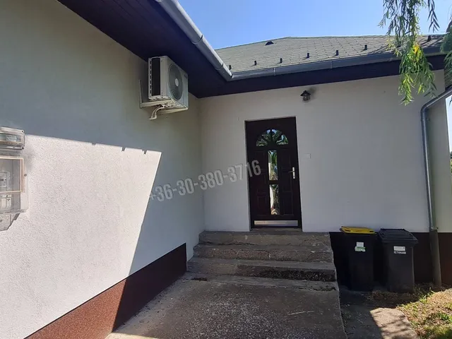 Eladó ház Perkáta 94 nm