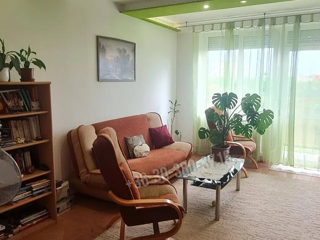 Eladó lakás Dunaújváros, Béke városrész 61 nm