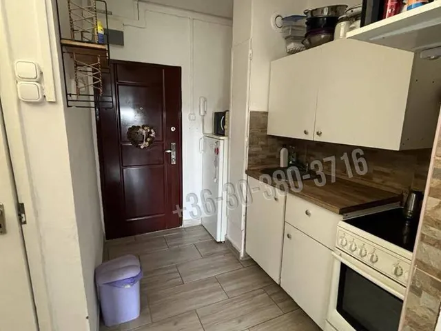 Eladó lakás Dunaújváros, Béke városrész 31 nm