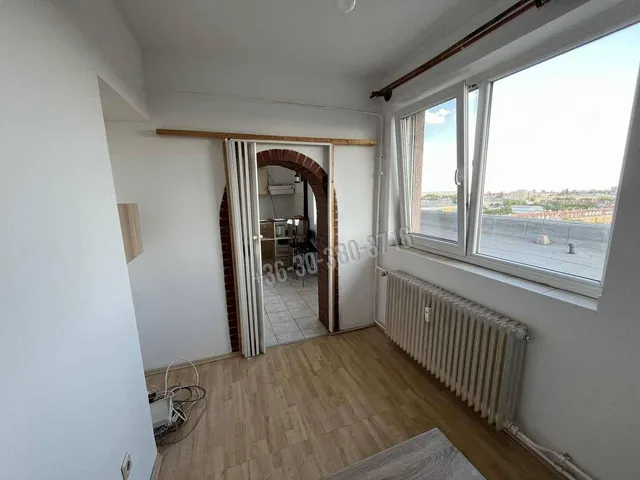 Eladó lakás Dunaújváros, Belváros 26 nm