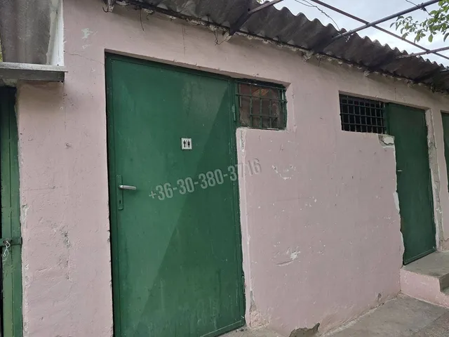 Eladó üdülő és hétvégi ház Kulcs 20 nm