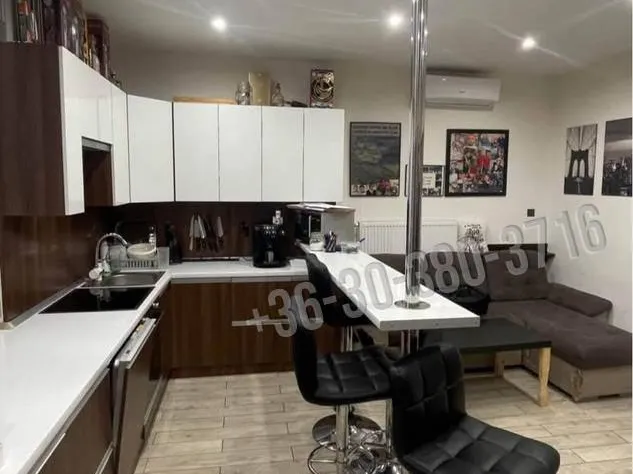 Eladó lakás Dunaújváros, Belváros 62 nm