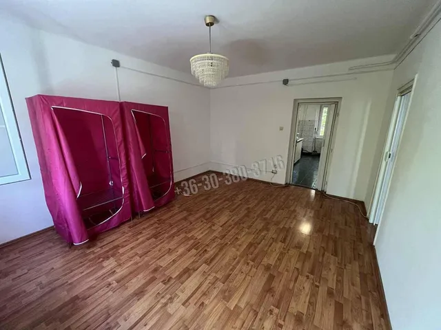 Eladó lakás Dunaújváros, Kertváros 46 nm