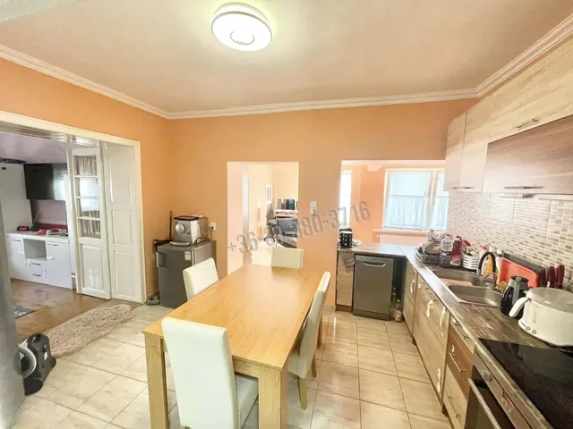 Eladó ház Dunavecse 113 nm