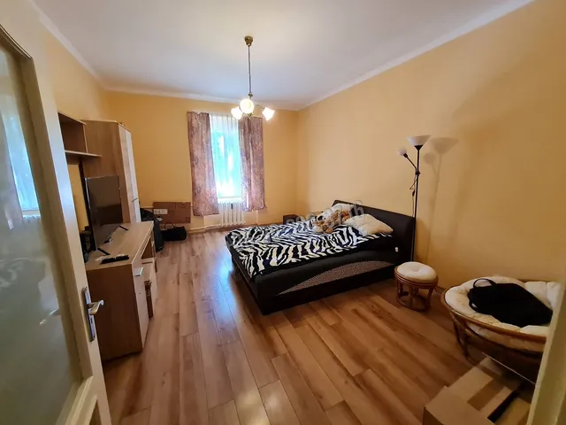 Eladó lakás Dunaújváros, Belváros 62 nm