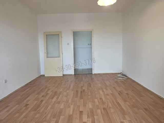 Eladó lakás Dunaújváros, Belváros 53 nm