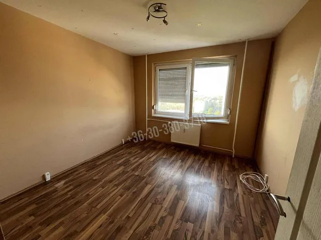 Eladó lakás Dunaújváros, Béke városrész 59 nm