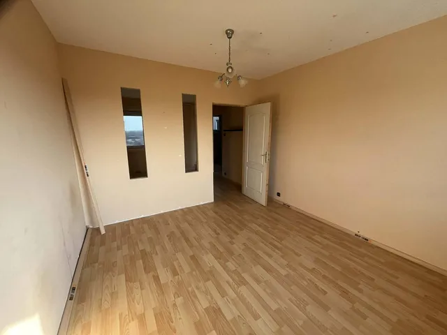 Eladó lakás Dunaújváros, Béke városrész 59 nm