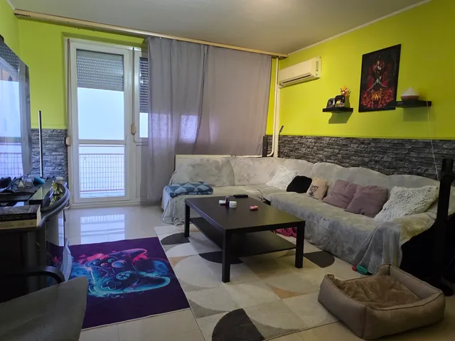 Eladó lakás Dunaújváros, Béke városrész, Alkotás 53 nm