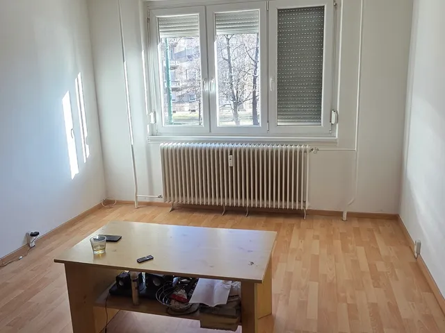 Eladó lakás Dunaújváros, Belváros 35 nm