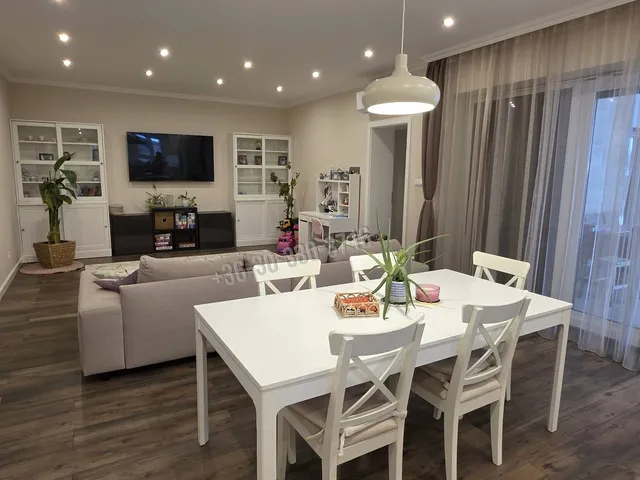 Eladó ház Dunaújváros, Újtelep 145 nm