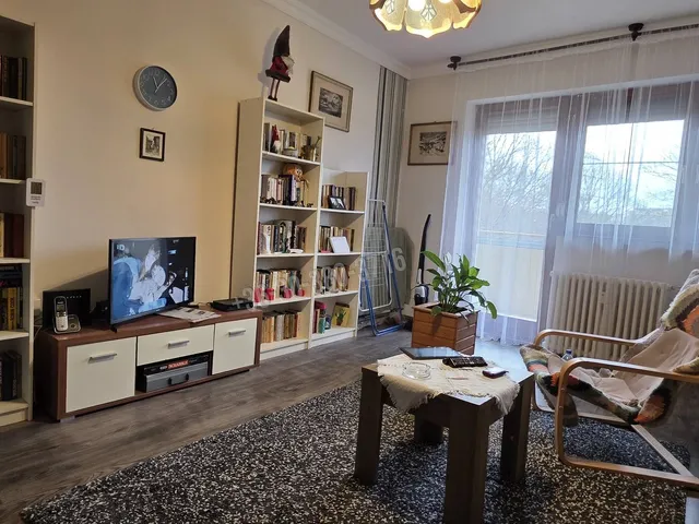 Eladó lakás Dunaújváros, Technikum városrész 47 nm