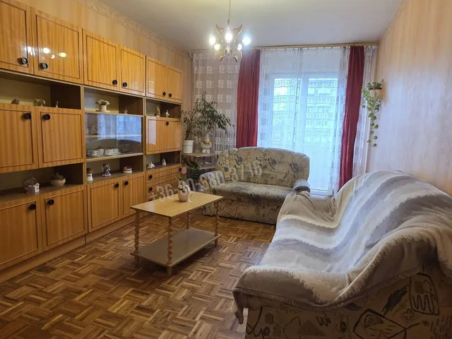 Eladó lakás Dunaújváros, Belváros 44 nm