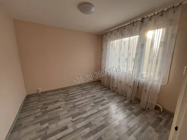 Eladó lakás Dunaújváros, Római városrész 53 nm
