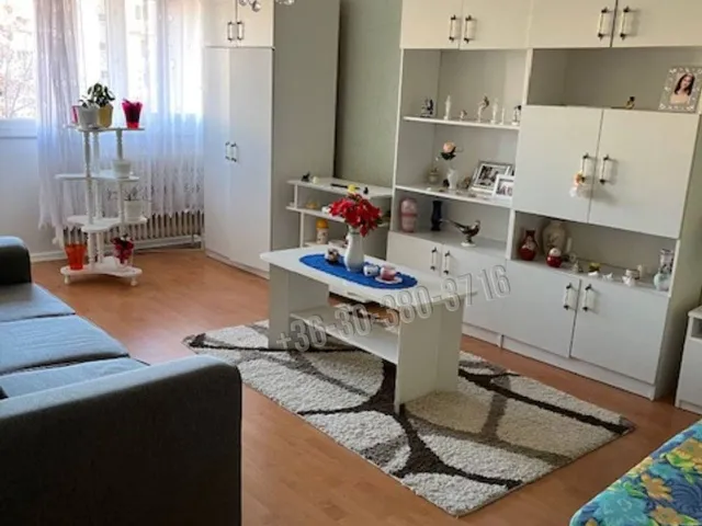 Eladó lakás Dunaújváros, Római városrész 57 nm