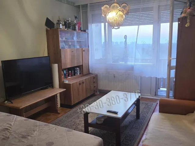 Eladó lakás Dunaújváros 50 nm