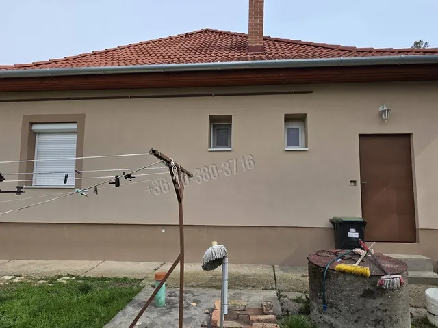 Eladó ház Nagyvenyim 84 nm