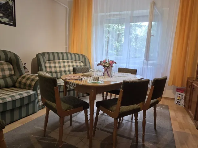 Eladó ház Nagyvenyim 84 nm