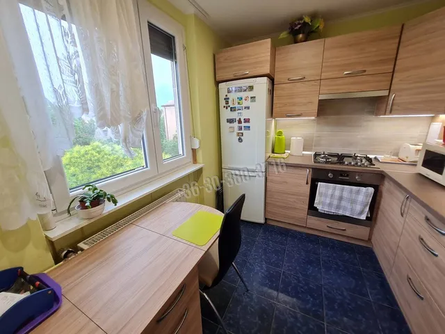 Eladó lakás Dunaújváros, Belváros 44 nm