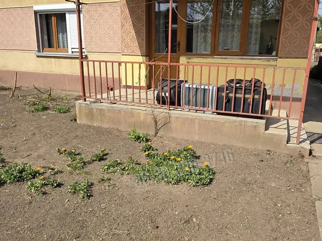 Eladó ház Dunaújváros, Béke városrész 90 nm