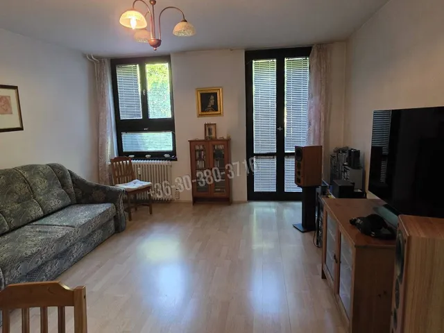 Eladó lakás Dunaújváros, Béke városrész 71 nm
