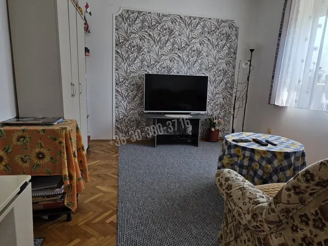 Eladó lakás Dunaújváros, Béke városrész 49 nm