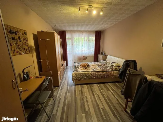 Eladó lakás Dunaújváros, Béke városrész 64 nm
