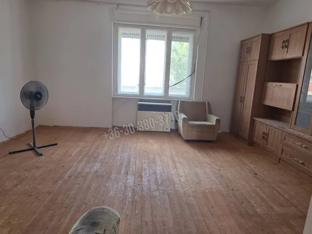 Eladó ház Baracs 110 nm