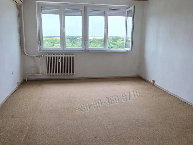 Eladó lakás Dunaújváros, Béke városrész 30 nm