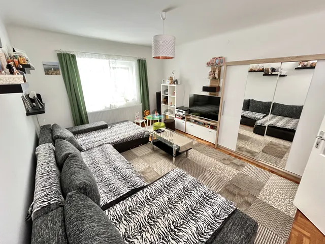 Eladó ház Budapest XVIII. kerület, Szemeretelep 175 nm