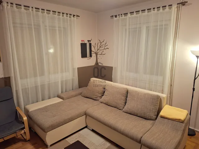 Eladó ház Pécel 120 nm