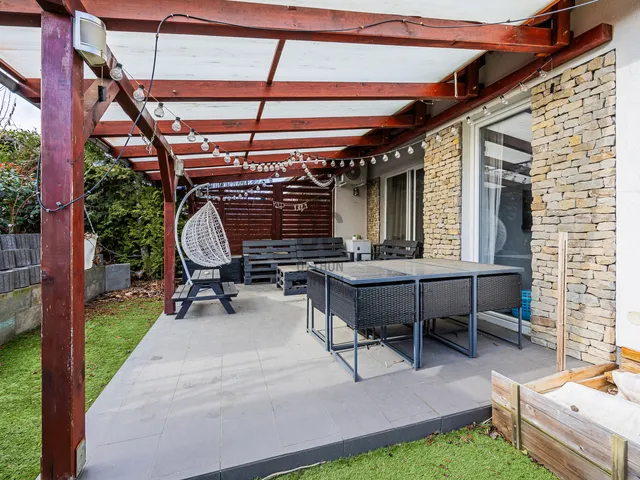 Eladó ház Pécel, Kopaszhegy 63 nm