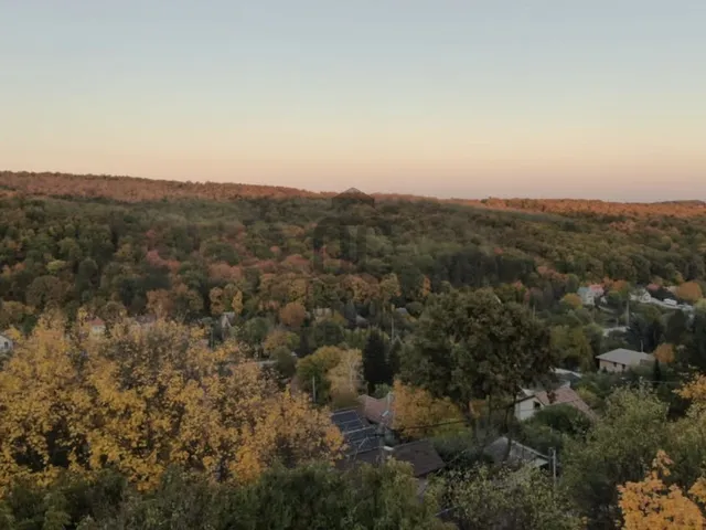 Eladó telek Érd, Parkváros 857 nm