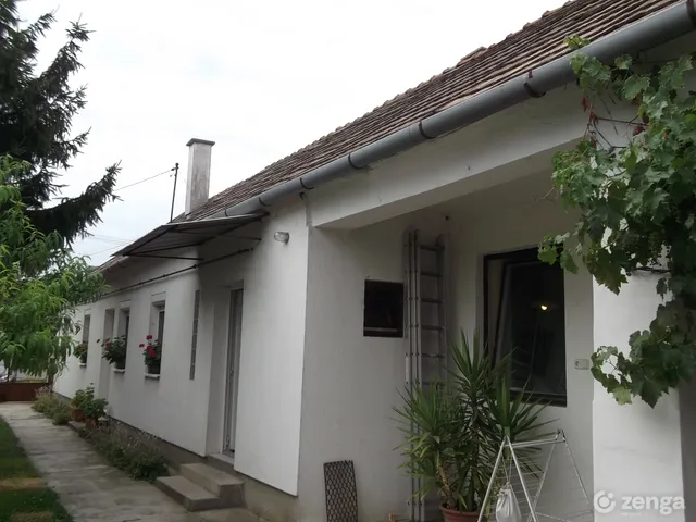 Eladó ház Siklós 125 nm