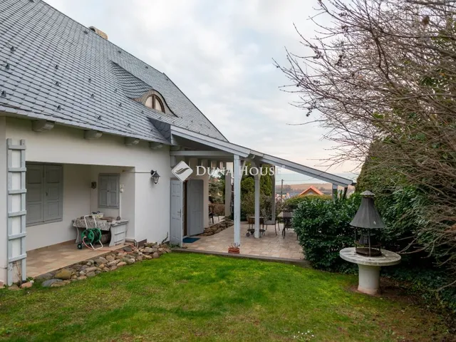 Eladó ház Paloznak, Zrínyi utca 140 nm