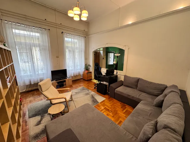 Eladó lakás Budapest VI. kerület 52 nm
